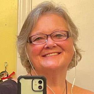 Meet your Posher, Nancy